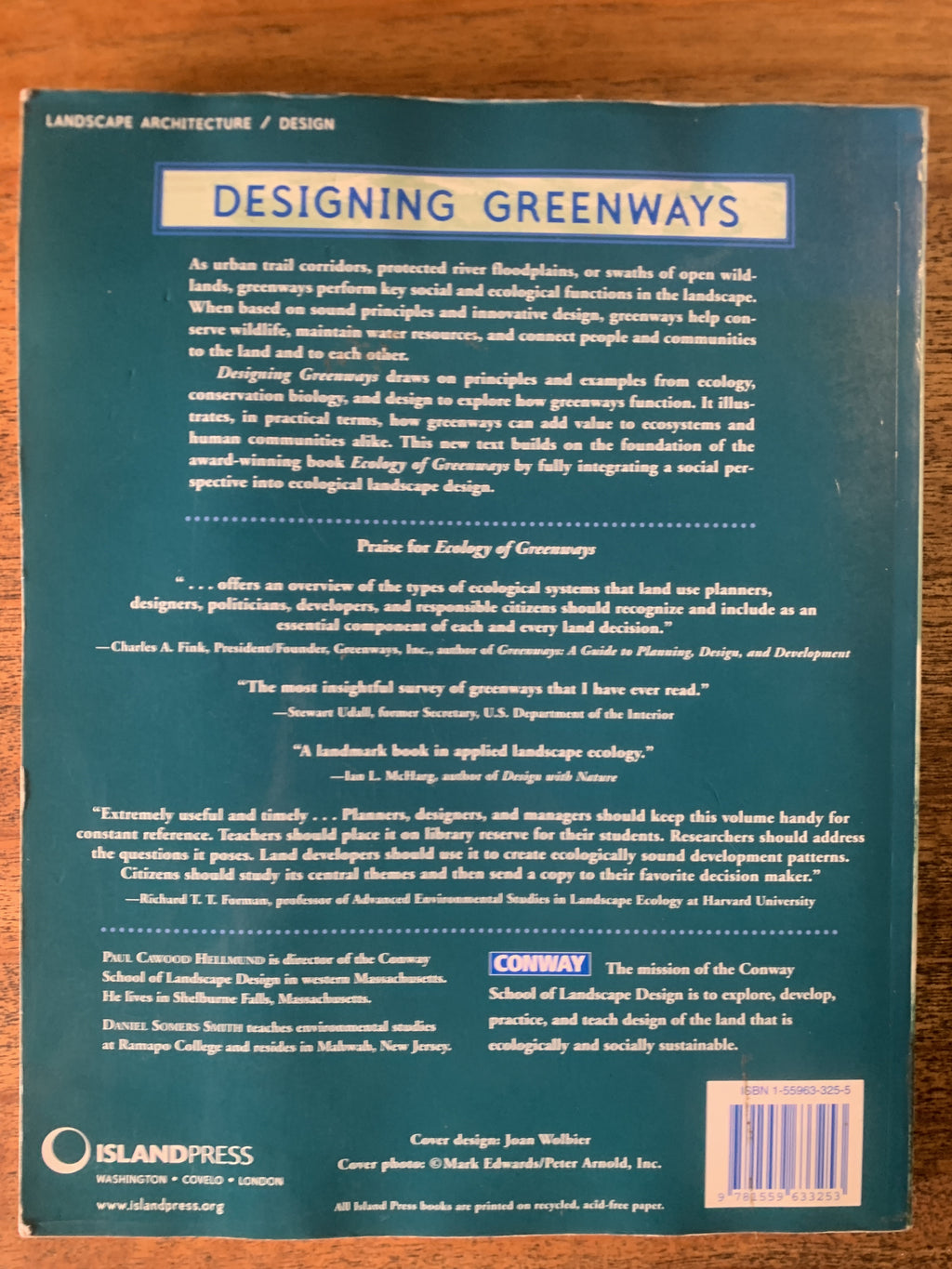 Designing Greenways; Sustainable Landscapes for Nature and People — Hellmund, Paul Cawood & Smith, Daniel Somers